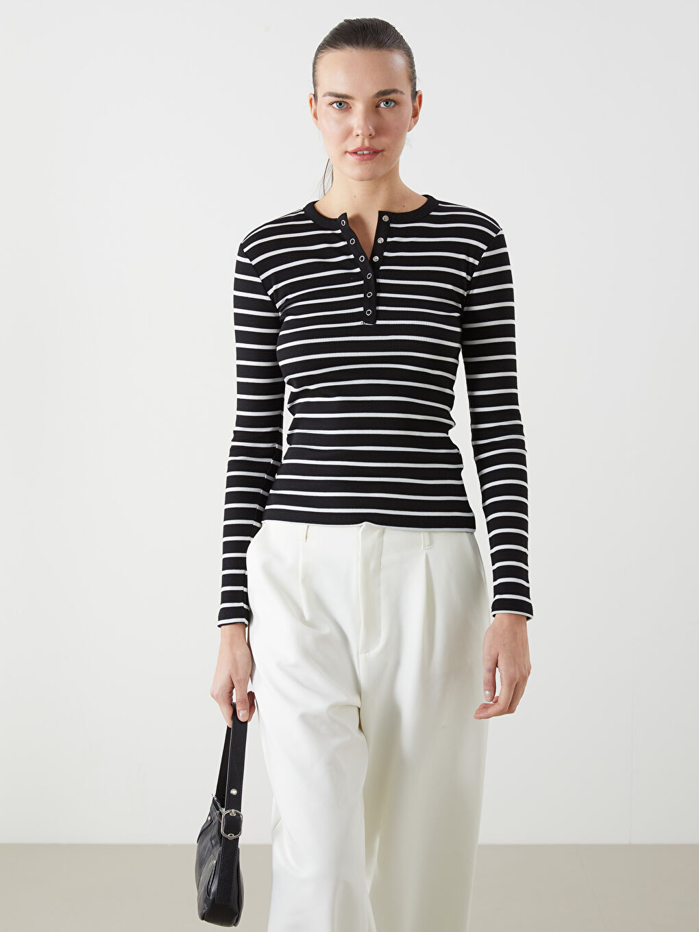 Crew Neck Striped Women T-Shirt -S5M704Z8-LEG