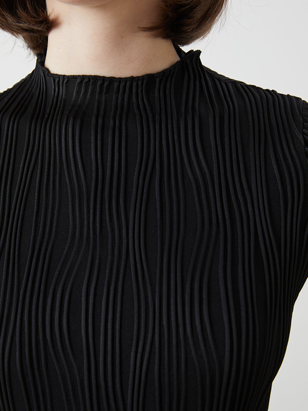 Funnel Neck Textured Women's Body -S5M706Z8-CVL