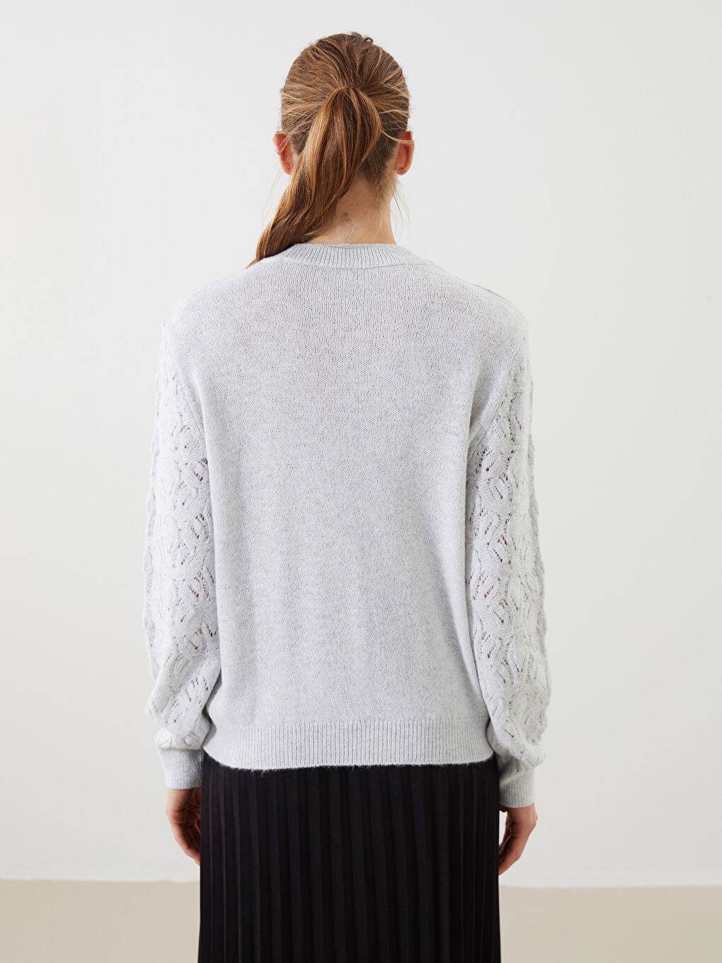 Gri Bisiklet Yaka Ajurlu Kadın Triko Kazak-3