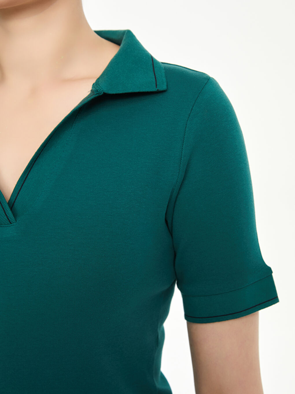 Polo Neck Women's T-Shirt -S5M725Z8-JRU