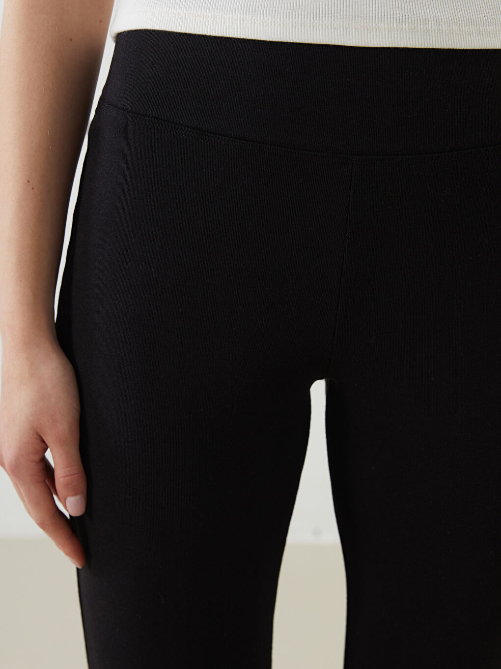 Siyah Beli Lastikli İspanyol Paça Kadın Tayt Pantolon-2