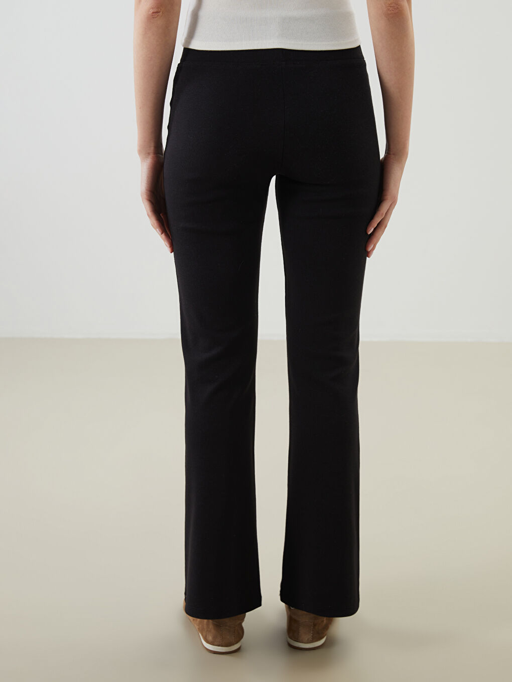 Siyah Beli Lastikli İspanyol Paça Kadın Tayt Pantolon-3