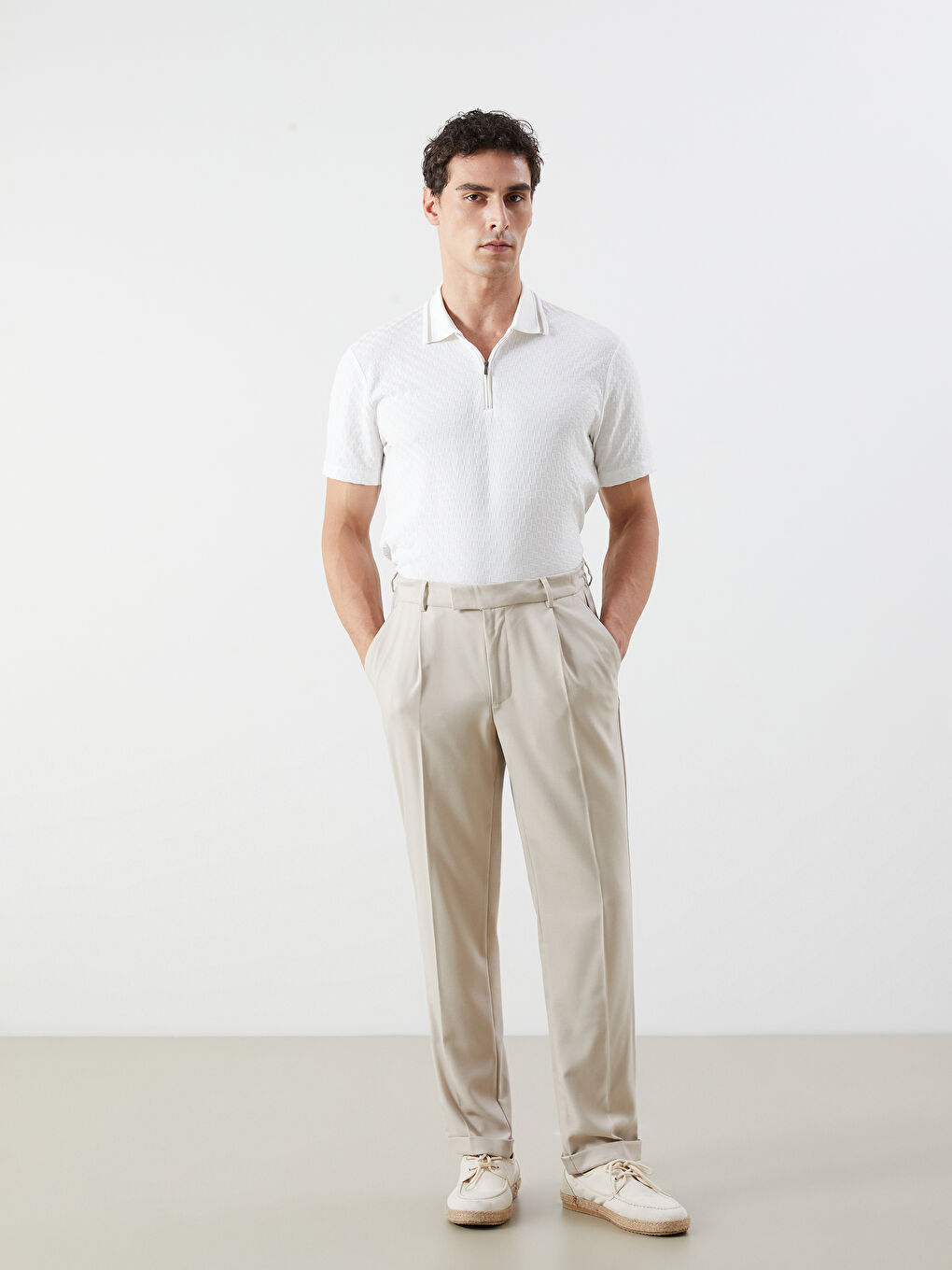 Bej Standart Kalıp Gabardin Erkek Pantolon