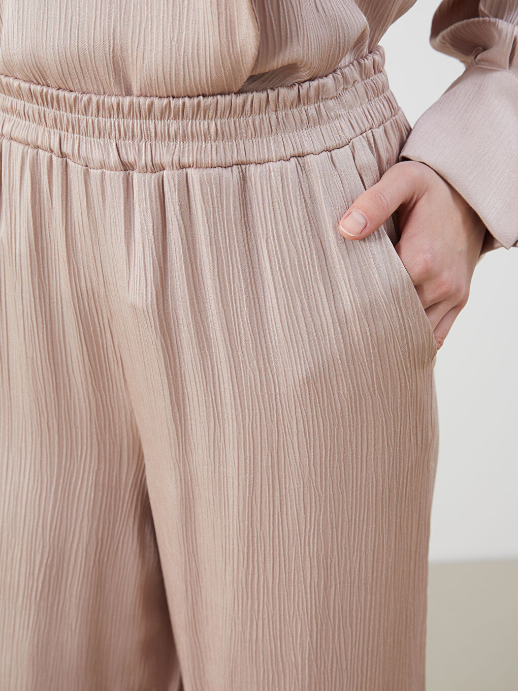 LCW Modest Pembe Beli Lastikli Dokulu Kadın Pantolon - 2