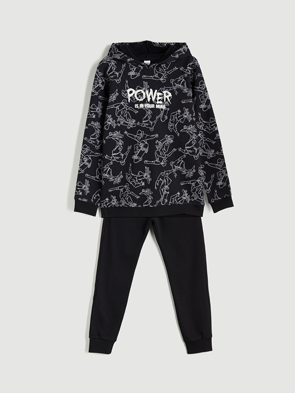 Siyah Kapüşonlu Erkek Çocuk Eşofman Takım