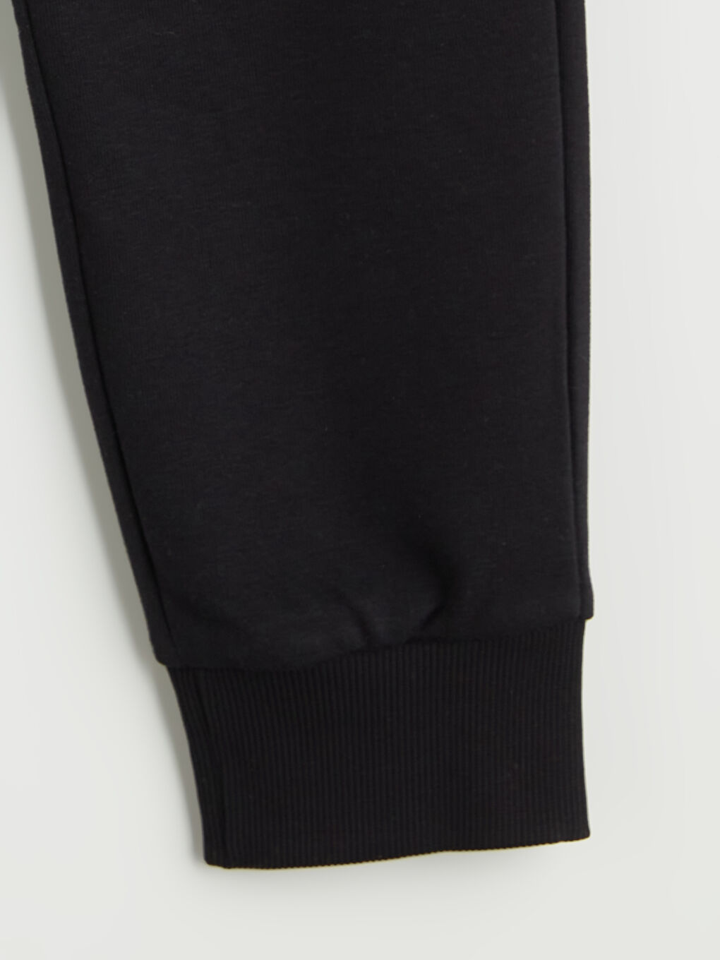 Siyah Kapüşonlu Erkek Çocuk Eşofman Takım-5