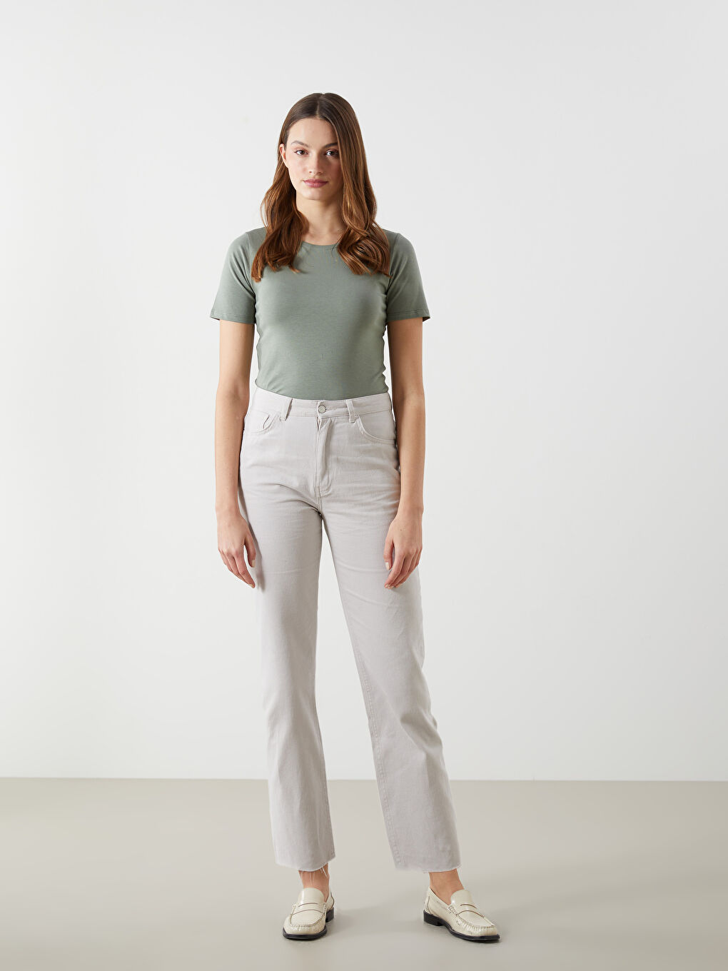 Bej Standart Fit Gabardin Kadın Pantolon