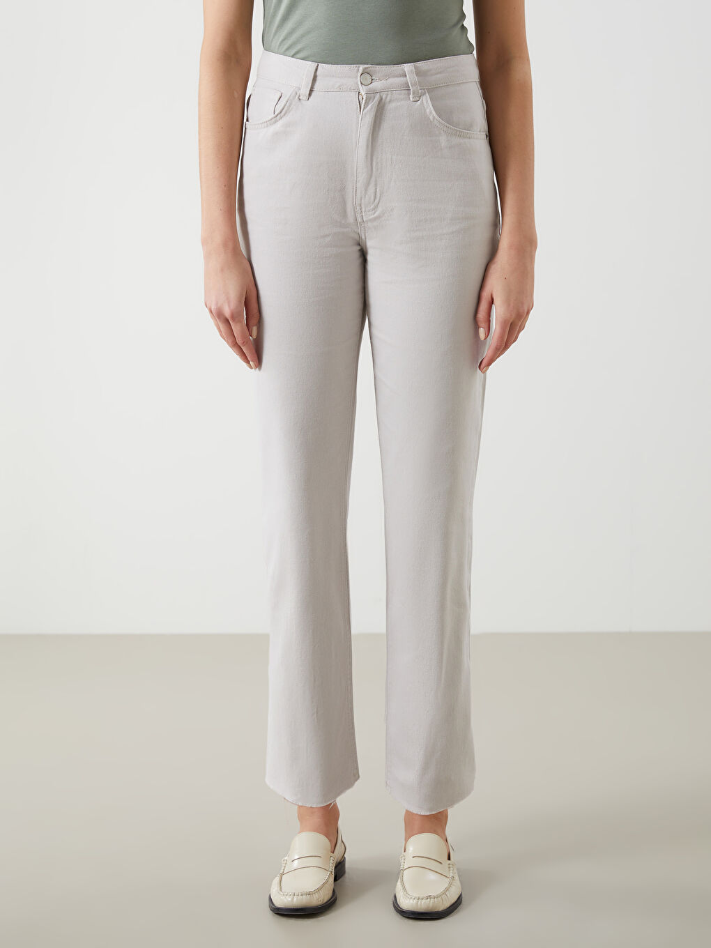 Bej Standart Fit Gabardin Kadın Pantolon-1