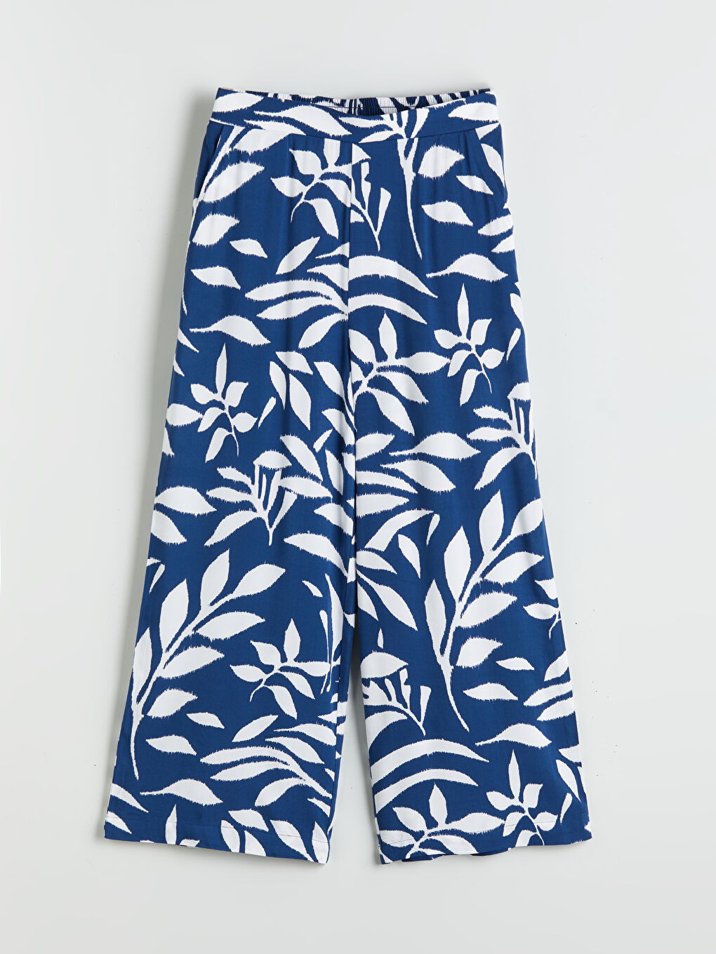 Elasticated Waist Floral Women's Capri-4