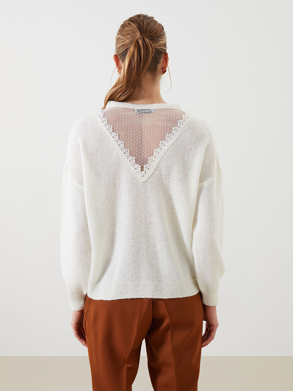 Crew Neck Lace Detail Oversized Women’S Knit Sweater -S5MA06Z8-R9J