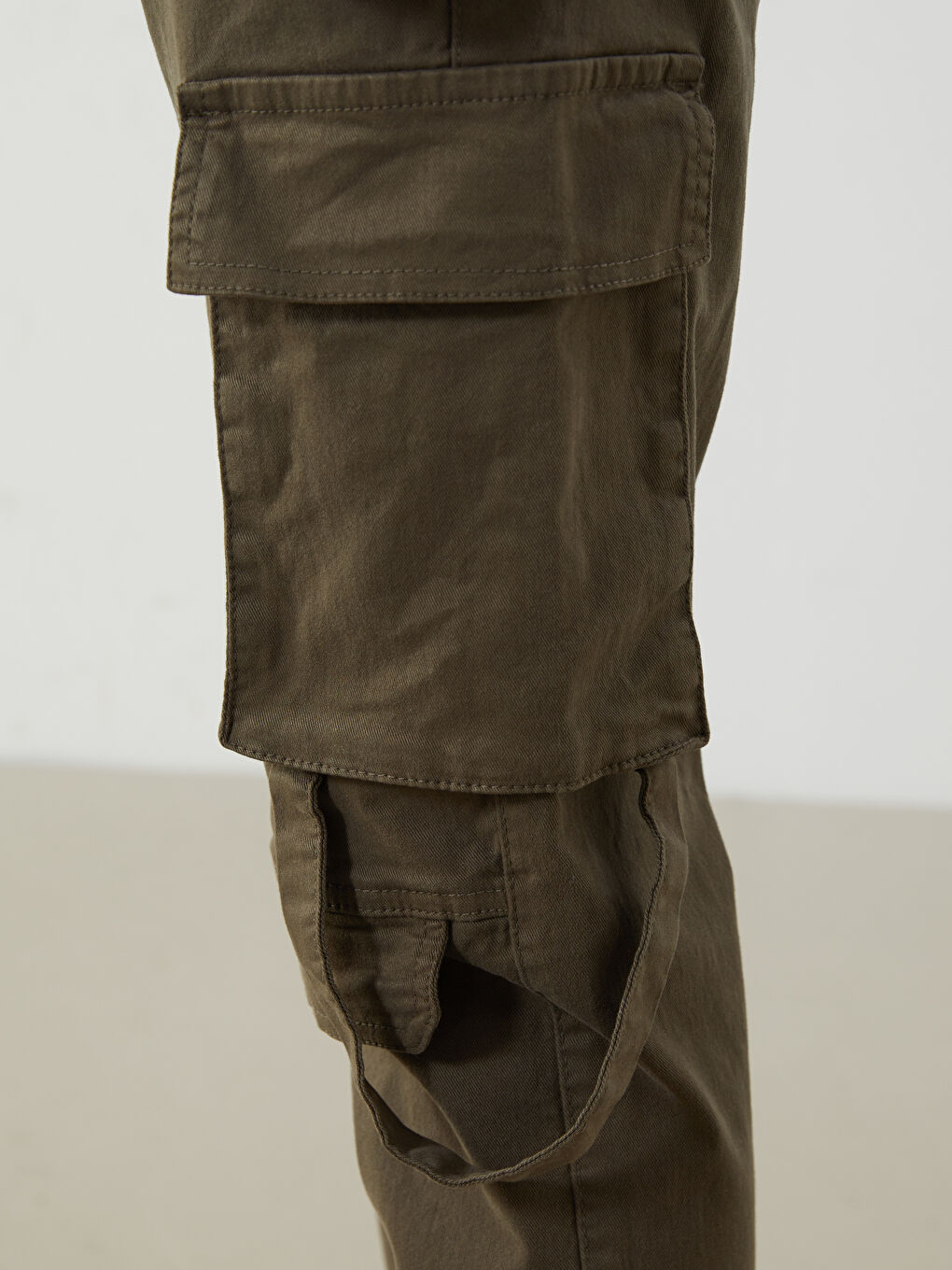 Slim Fit Men's Cargo Trousers-2