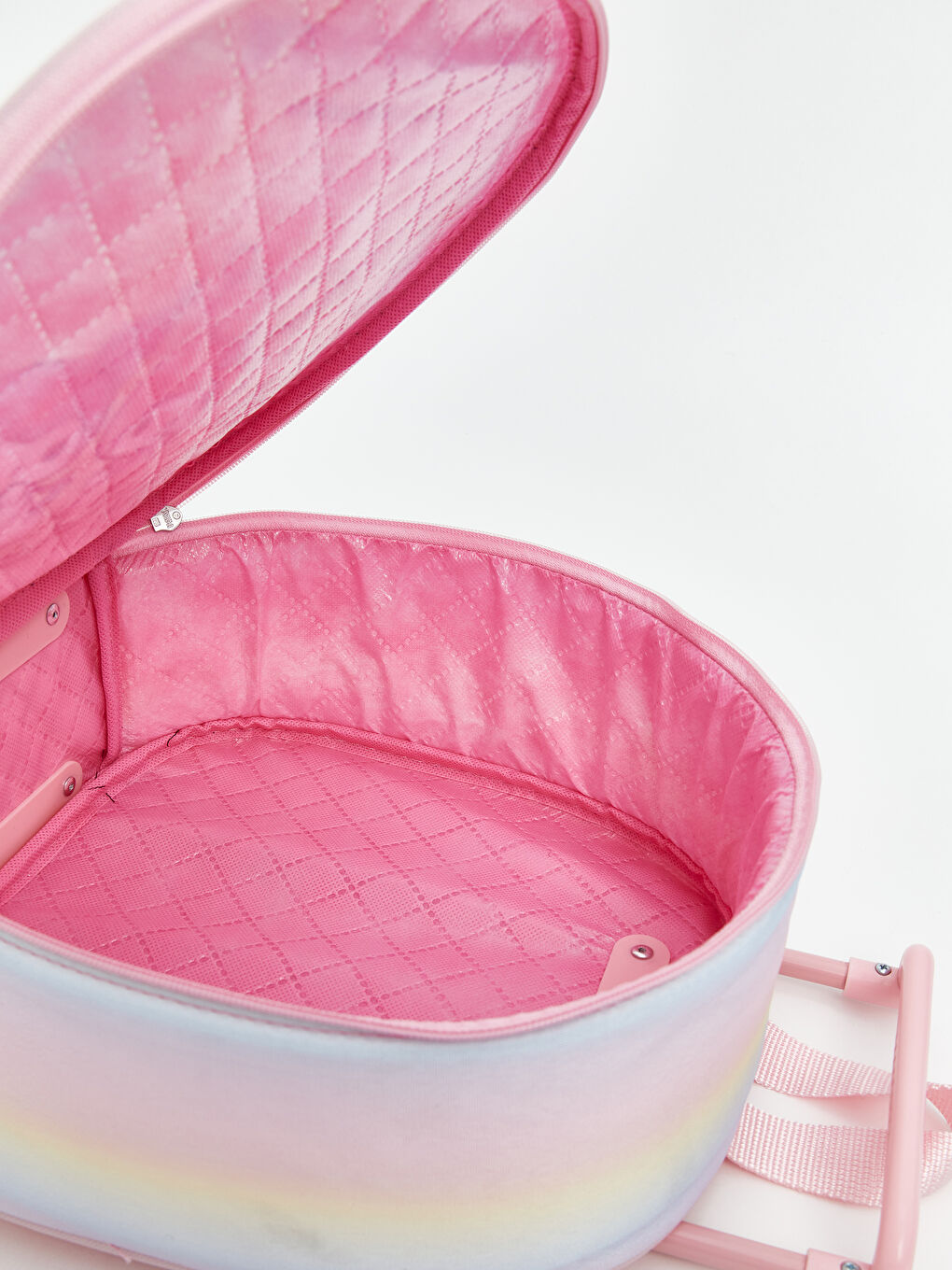 LCW ACCESSORIES Karişik Hello Kitty Baskılı Kız Çocuk Çekçekli Çanta - 3