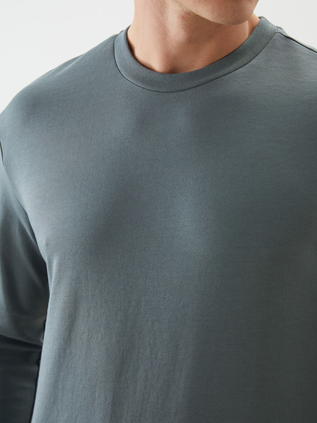 Yeşil Bisiklet Yaka Uzun Kollu Erkek Sweatshirt-2