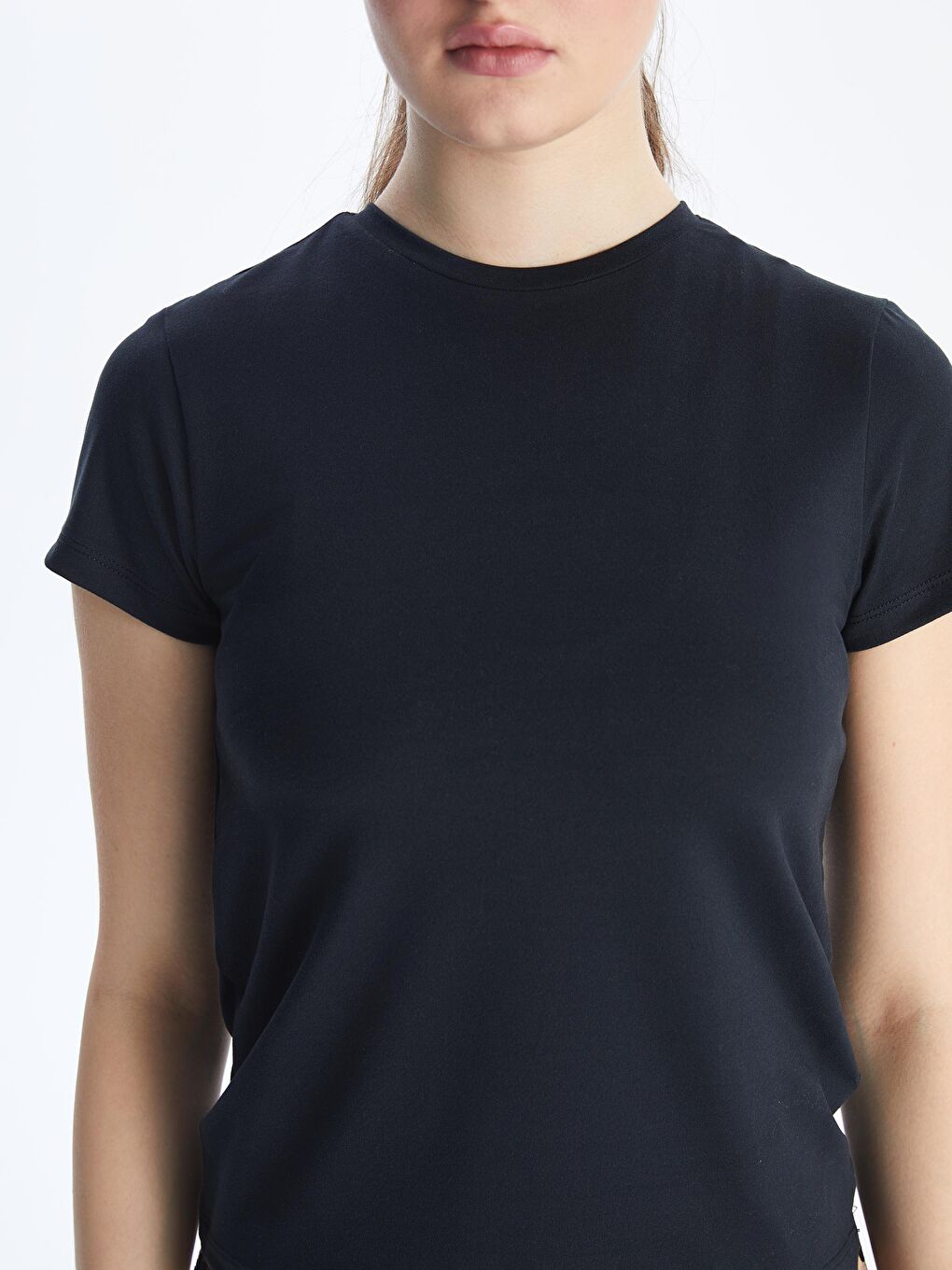 Siyah Bisiklet Yaka Kadın Spor Tişört-5