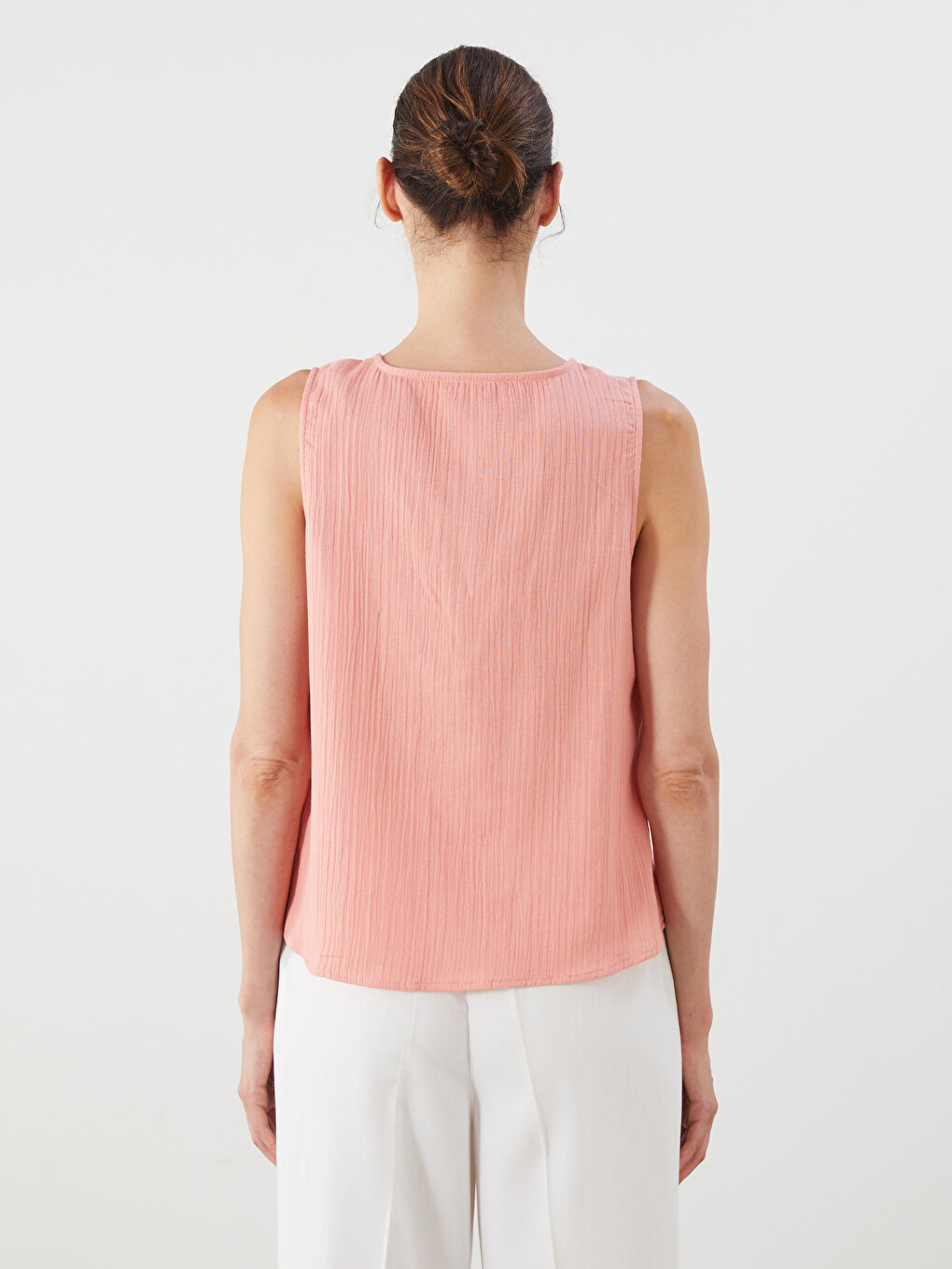 Pembe U Yaka Dokulu Müslin Bluz-3