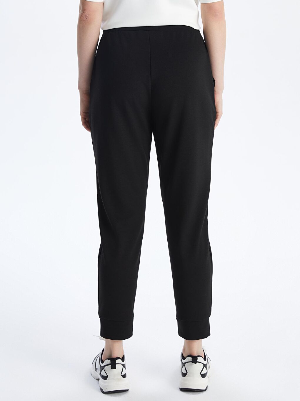 Siyah Beli Lastikli Baskılı Kadın Jogger Eşofman Altı-3