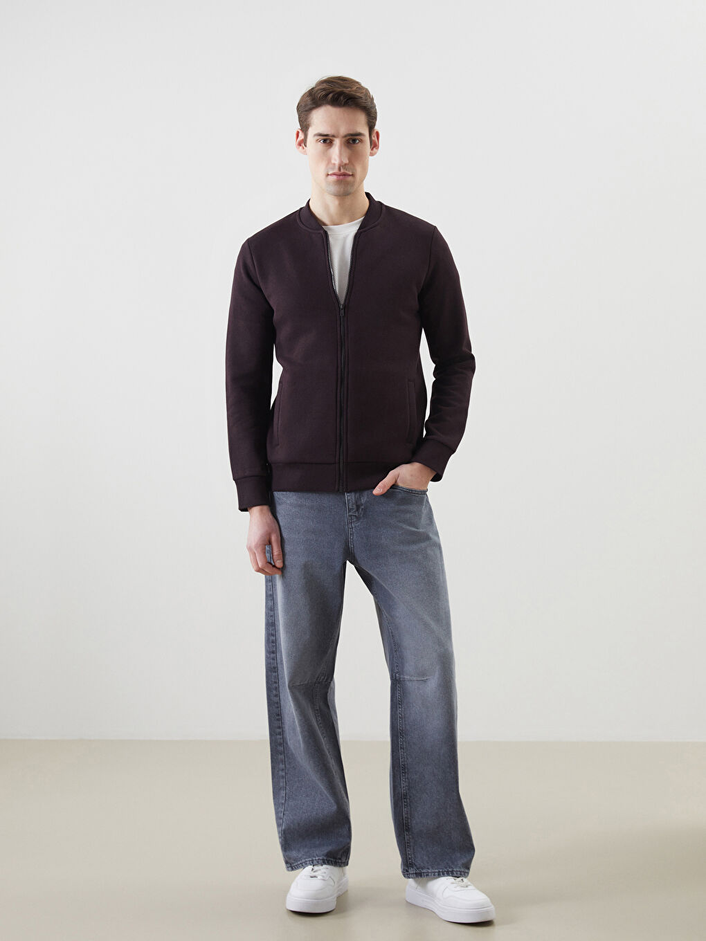 Kahverengi Kolej Yaka Uzun Kollu Erkek Fermuarlı Sweatshirt-1