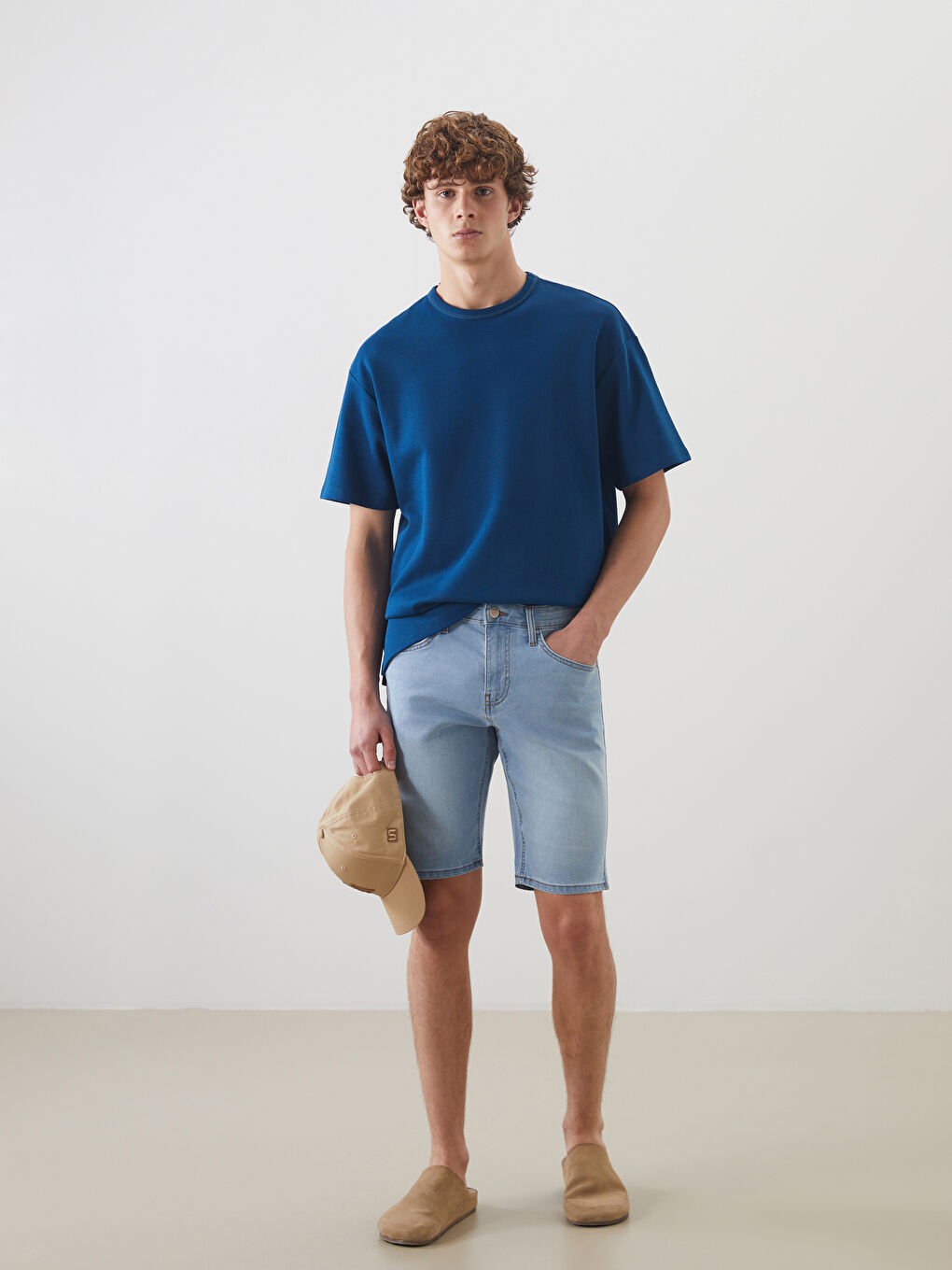 LC Waikiki Slim Fit Men's Denim Shorts -S5MD19Z8-311