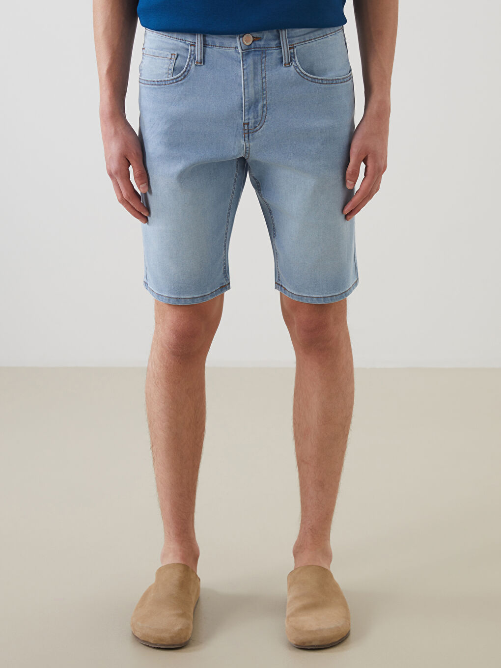 LC Waikiki Slim Fit Men's Denim Shorts -S5MD19Z8-311