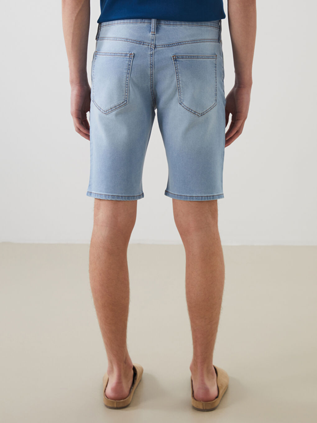 LC Waikiki Slim Fit Men's Denim Shorts -S5MD19Z8-311