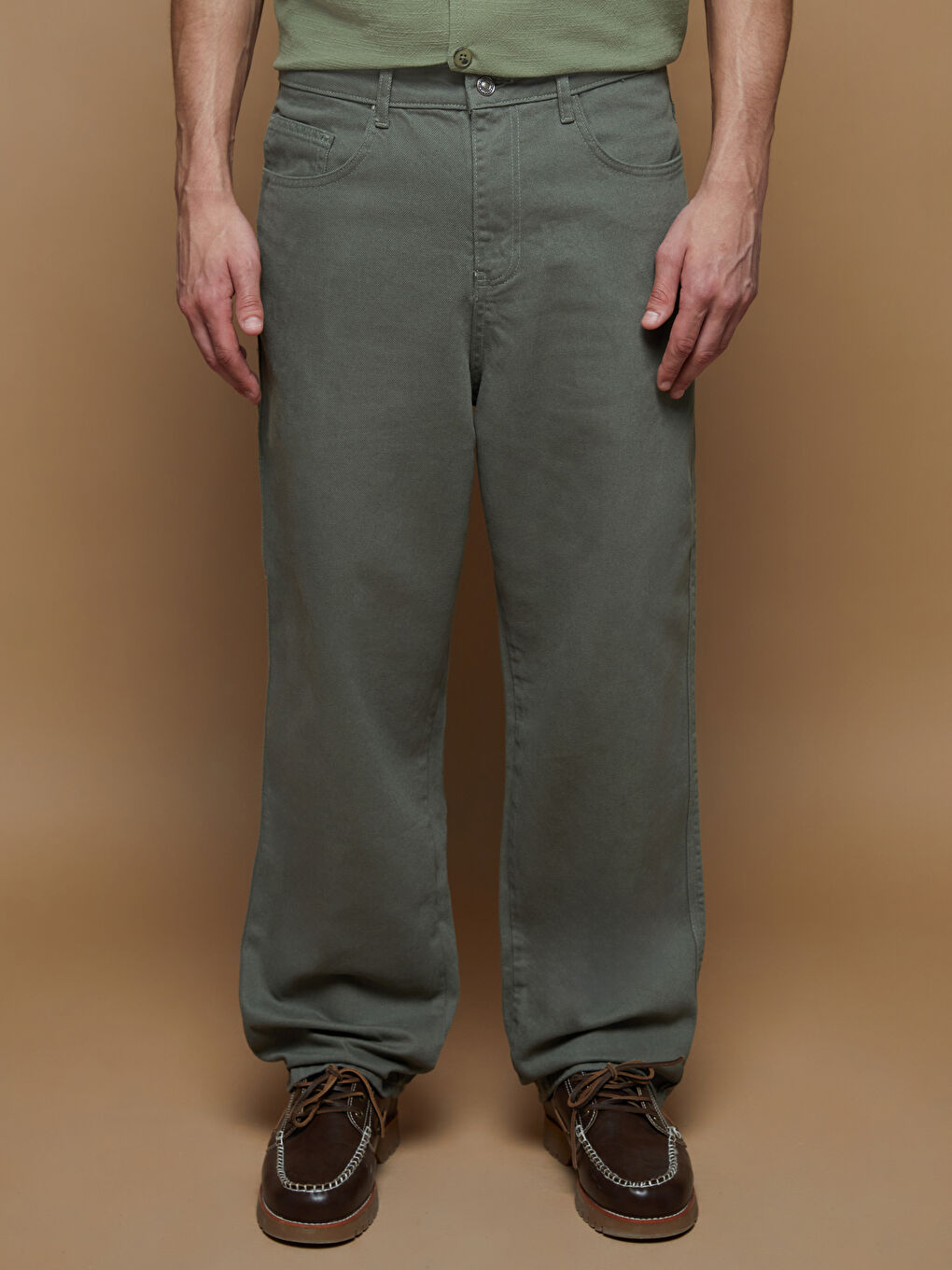 بنطلون تويل واسع ومريح للرجال-2