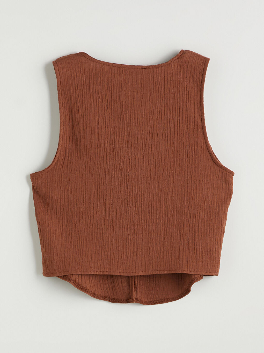 Kahverengi V Yaka Dokulu Müslin Bluz-5