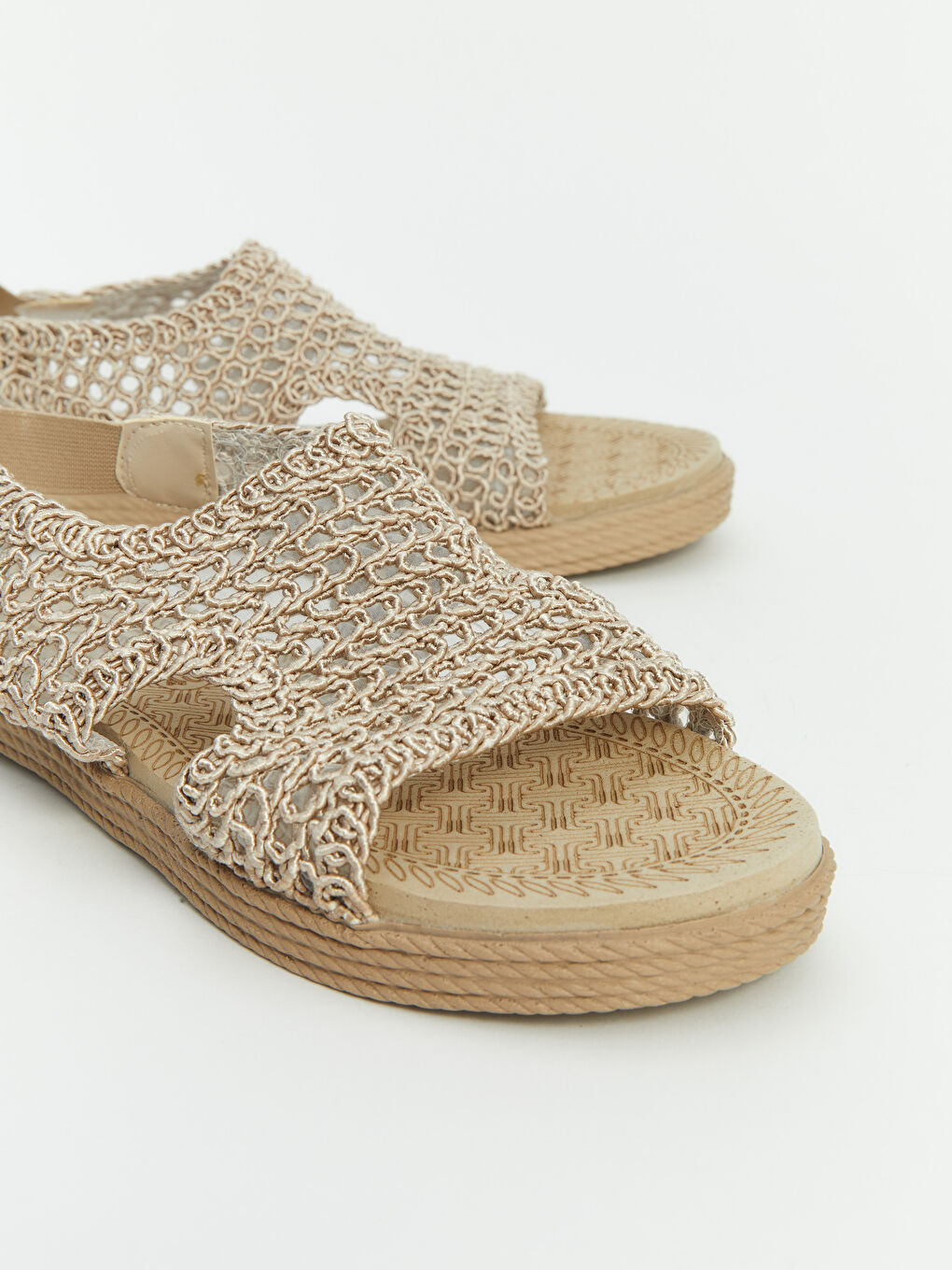 Bej Hasır Örgülü Kadın Sandalet-2