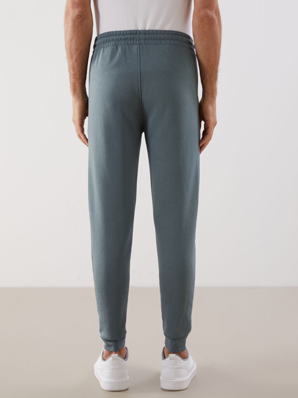 Standard Fit Men's Jogger Sweatpants -S5MF88Z8-Z5M