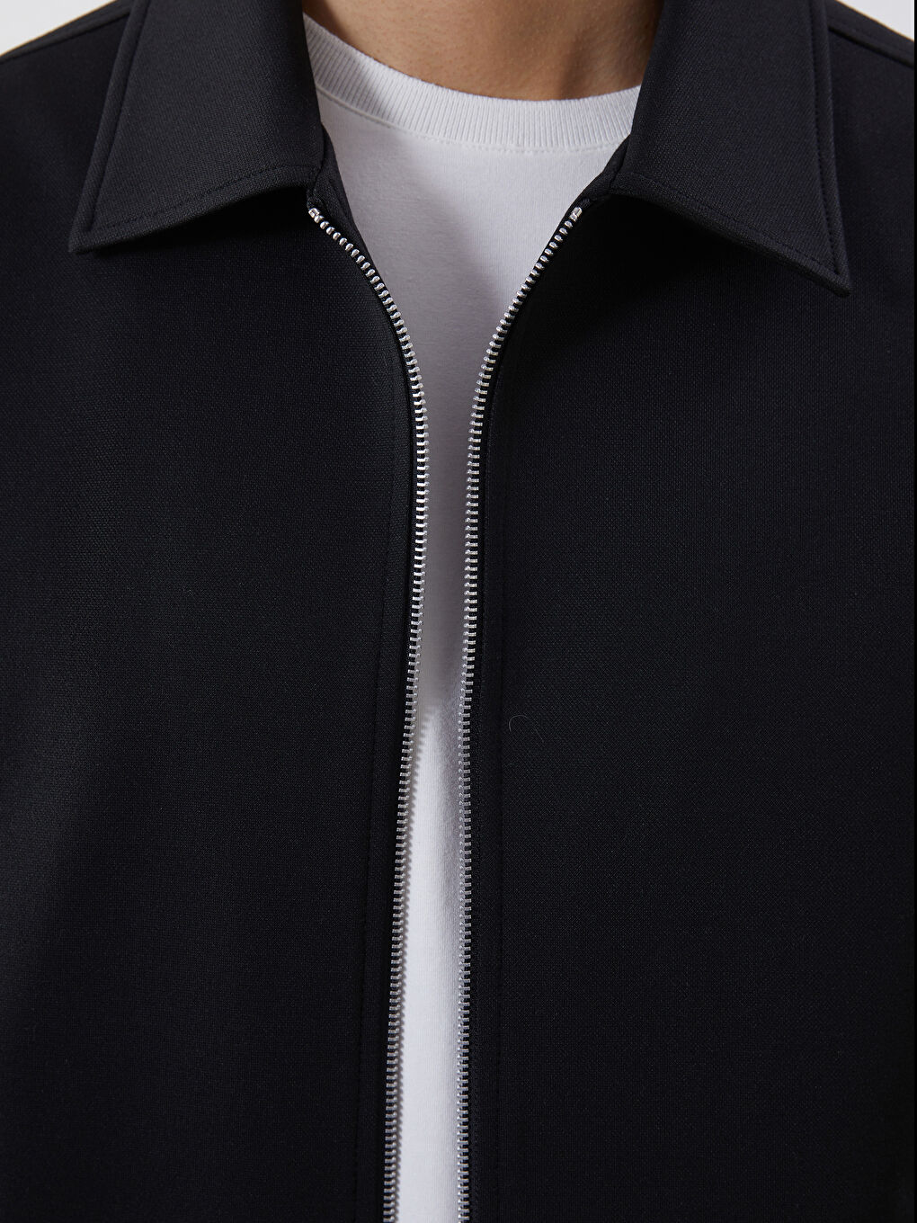 Siyah Standart Kalıp Gömlek Yaka Erkek Mont-3