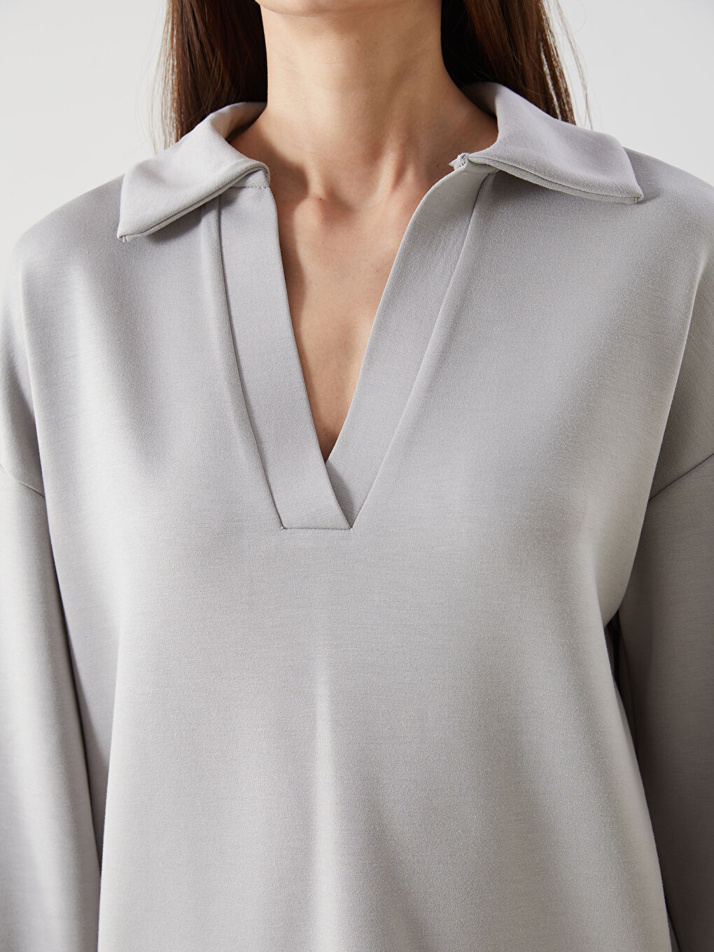 Gri Polo Yaka Kadın Sweatshirt-2