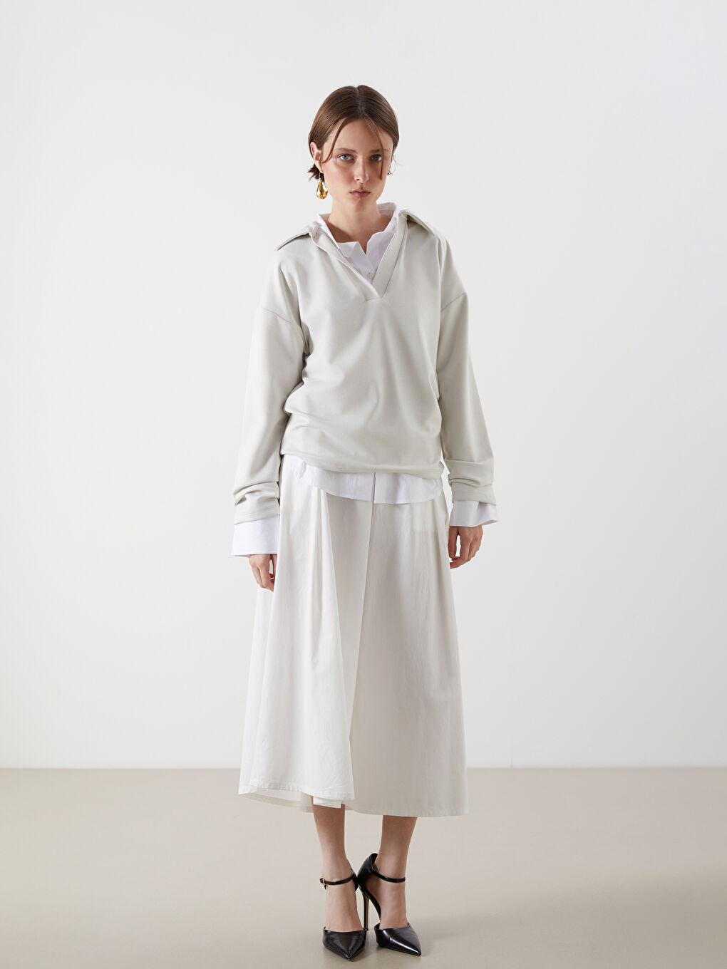 Bej Polo Yaka Kadın Sweatshirt-2