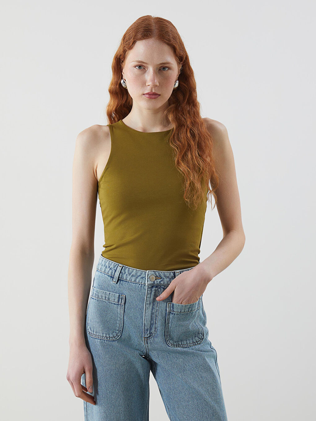 Haki Bisiklet Yaka Kadın Atlet