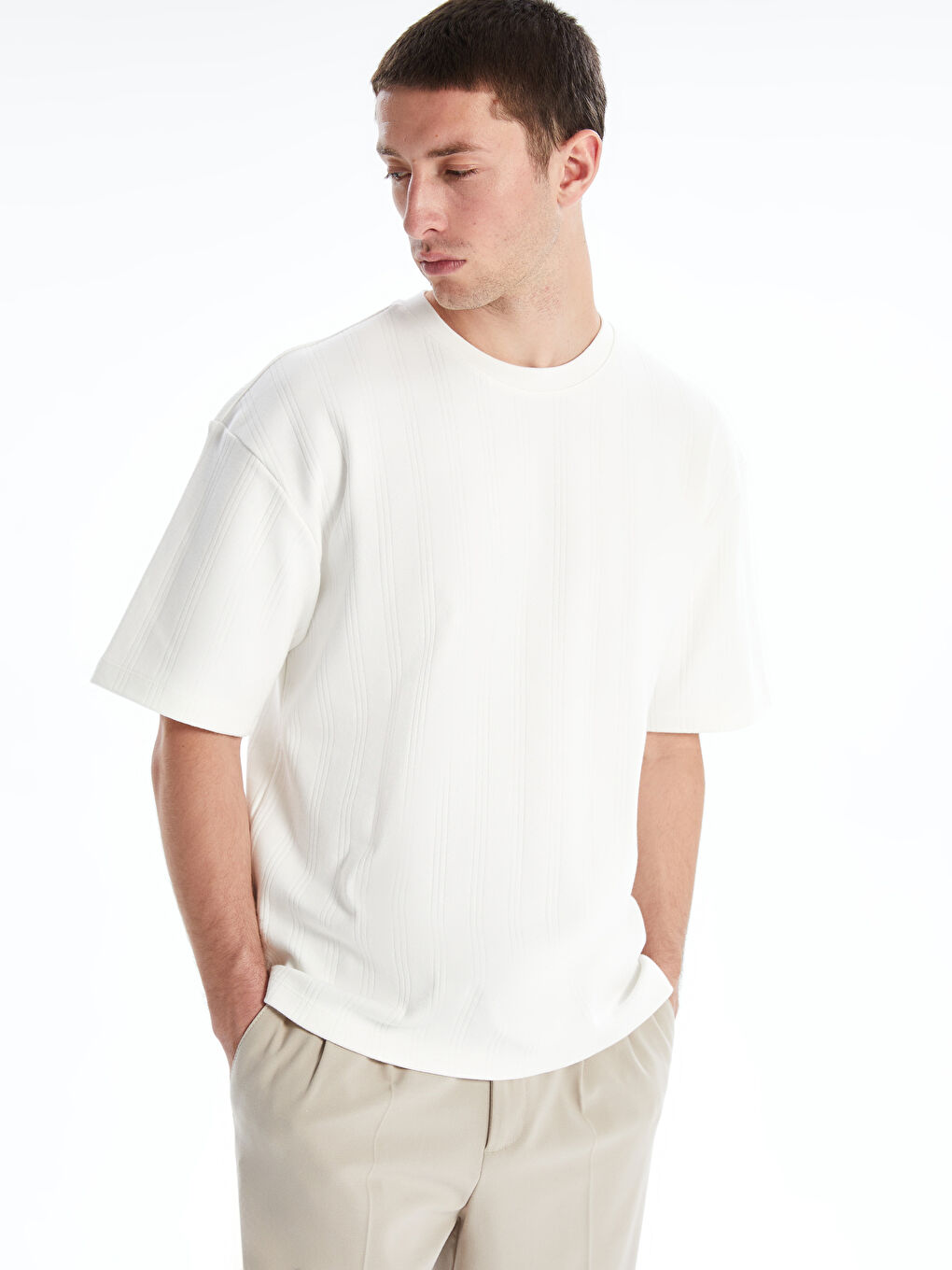 Ekru Bisiklet Yaka Erkek Tişört