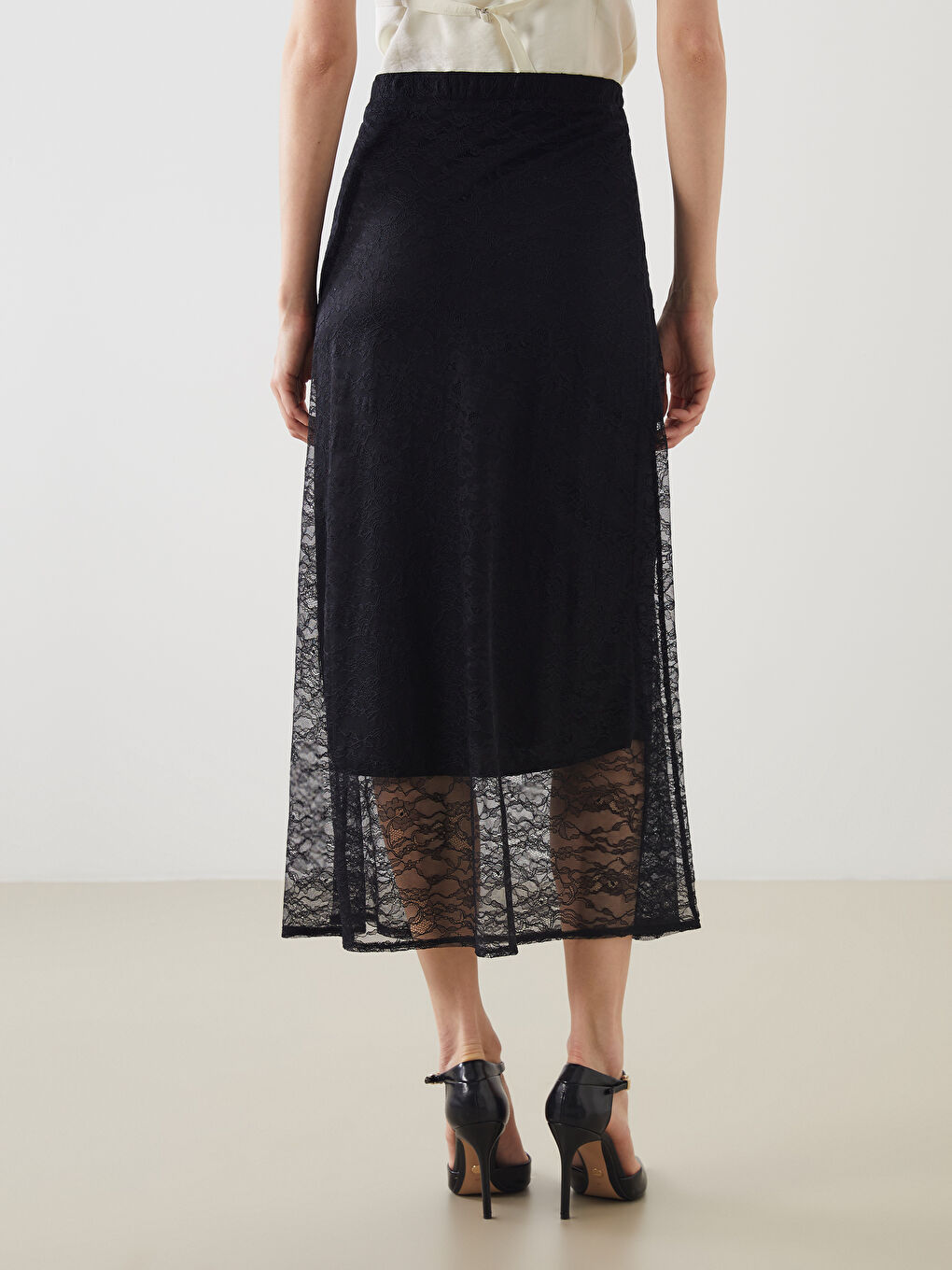 LCWAIKIKI Classic Elasticated Waist Lace Skirt -S5MH95Z8-CVL