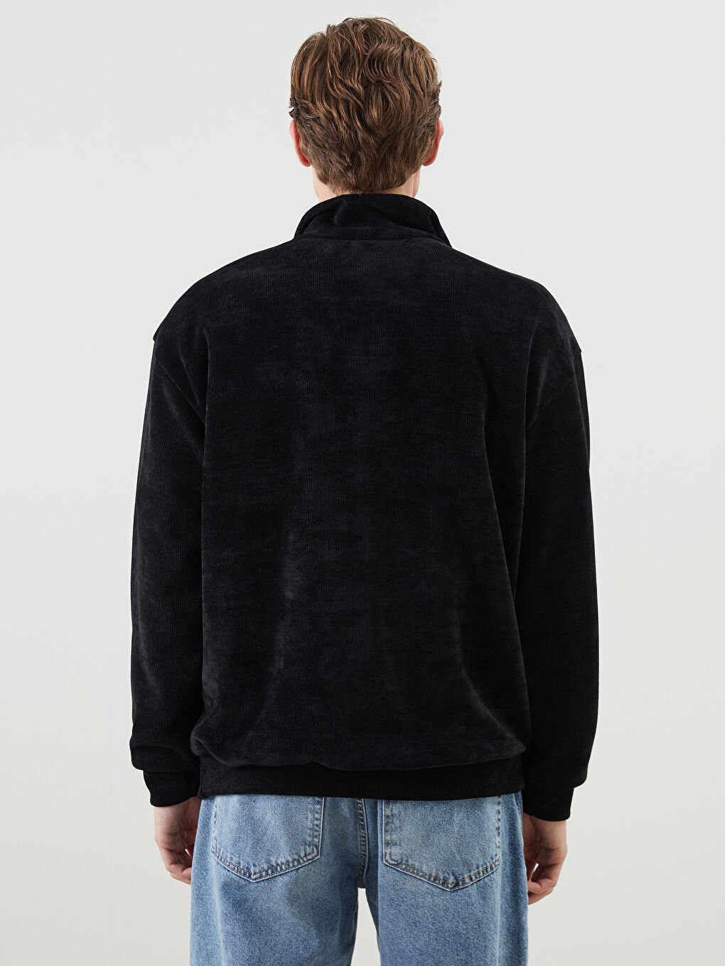 Siyah Dik Yaka Erkek Sweatshirt-3