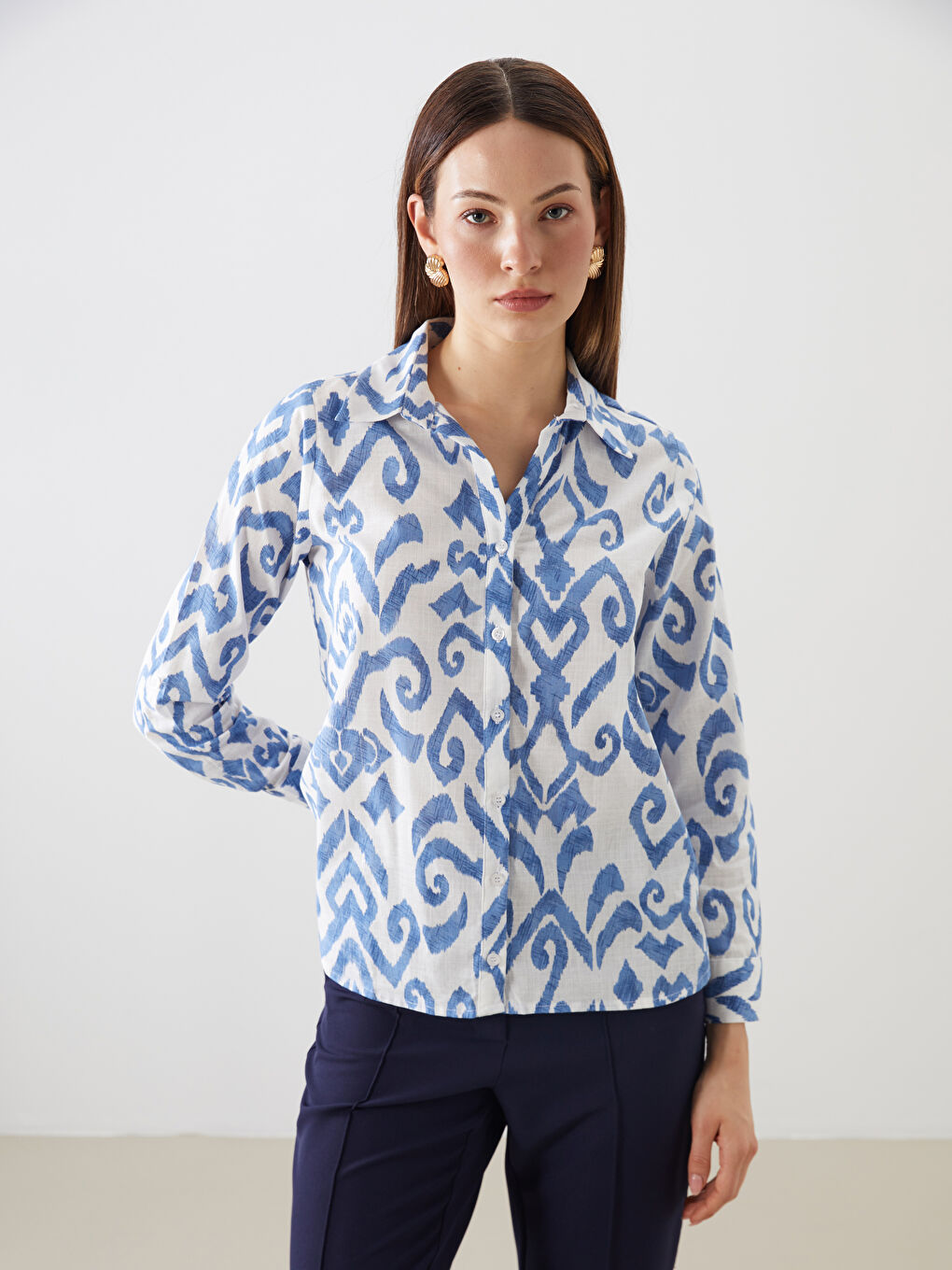 قميص بوبلين منقوش للسيدات
