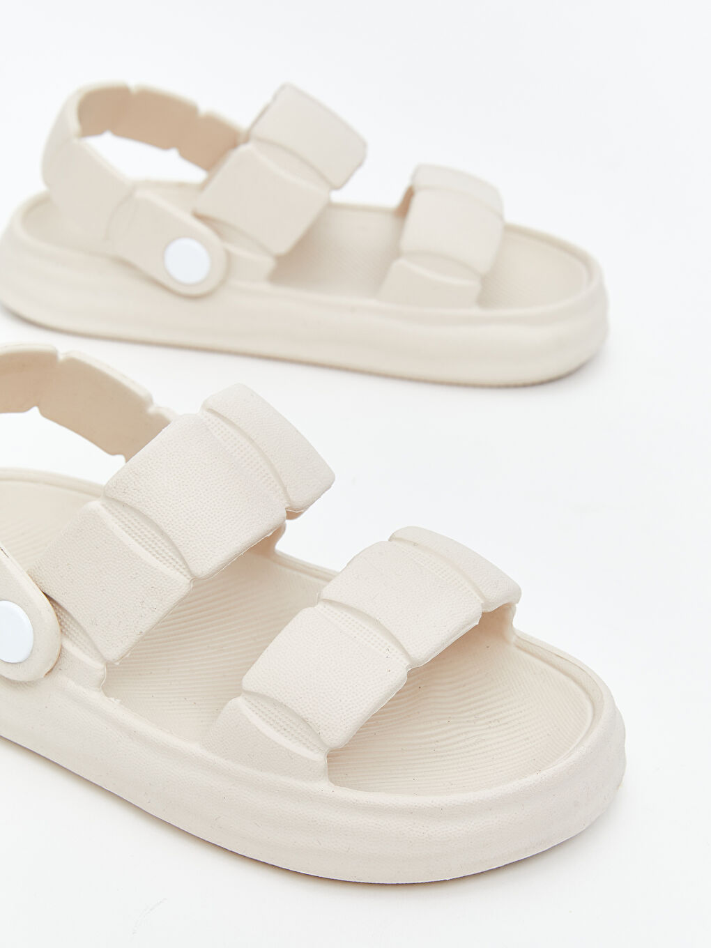 Bej Çift Bantlı Kız Çocuk Sandalet-2