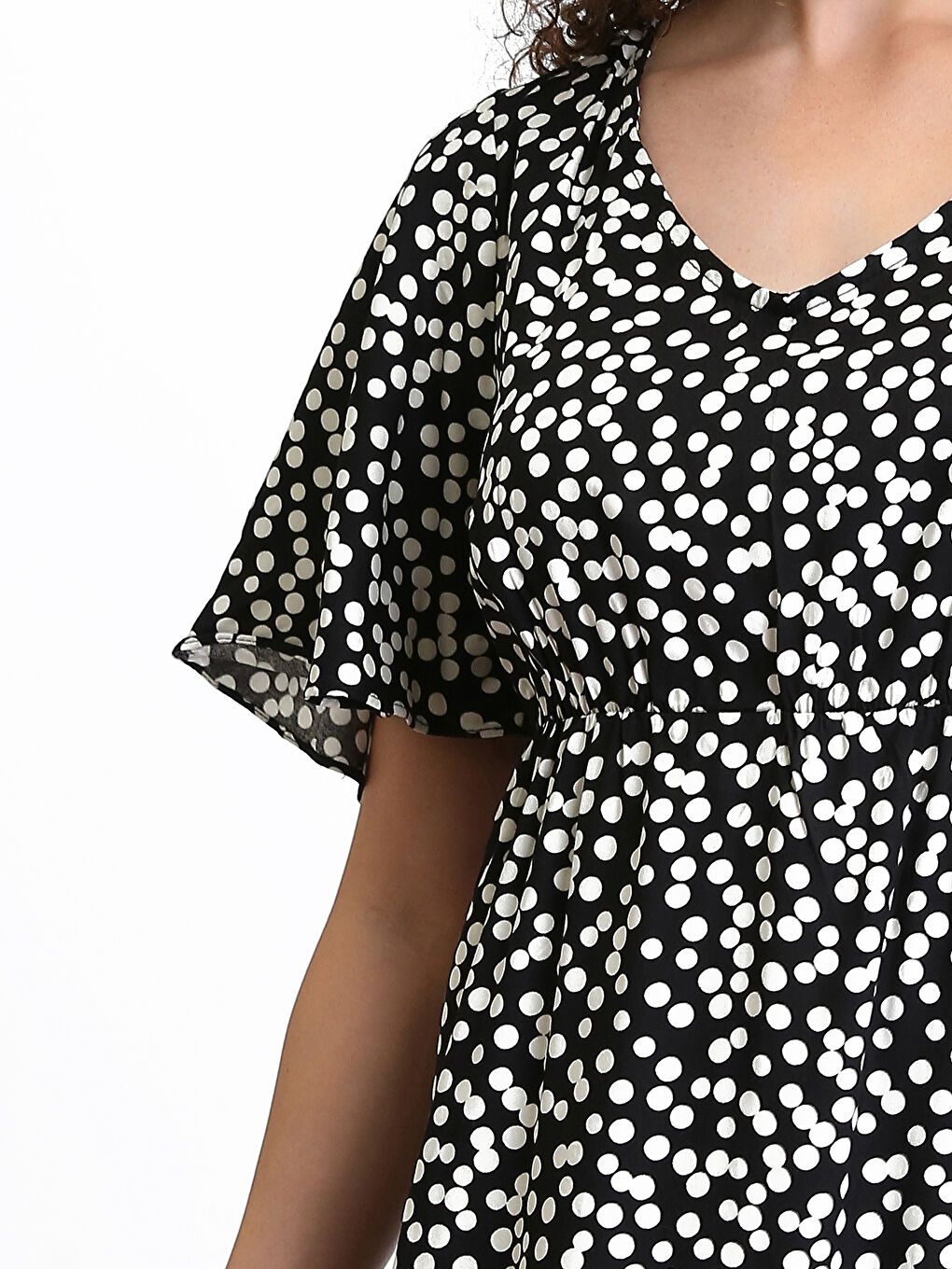 Robe à Manches Courtes à Motifs avec Encolure en V pour Femmes-2