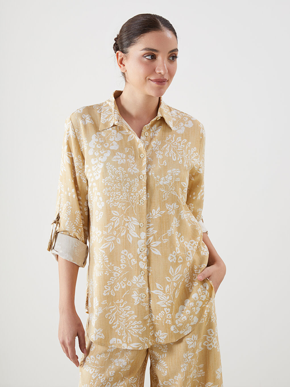 LCWAIKIKI Classic Floral Linen Blend Women's Shirt Tunic -S5MK02Z8-LUE