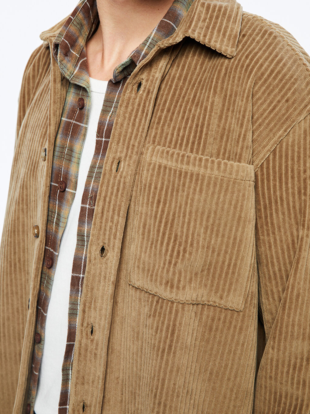 Kahverengi Rahat Kalıp Uzun Kollu Kadife Erkek Gömlek-2