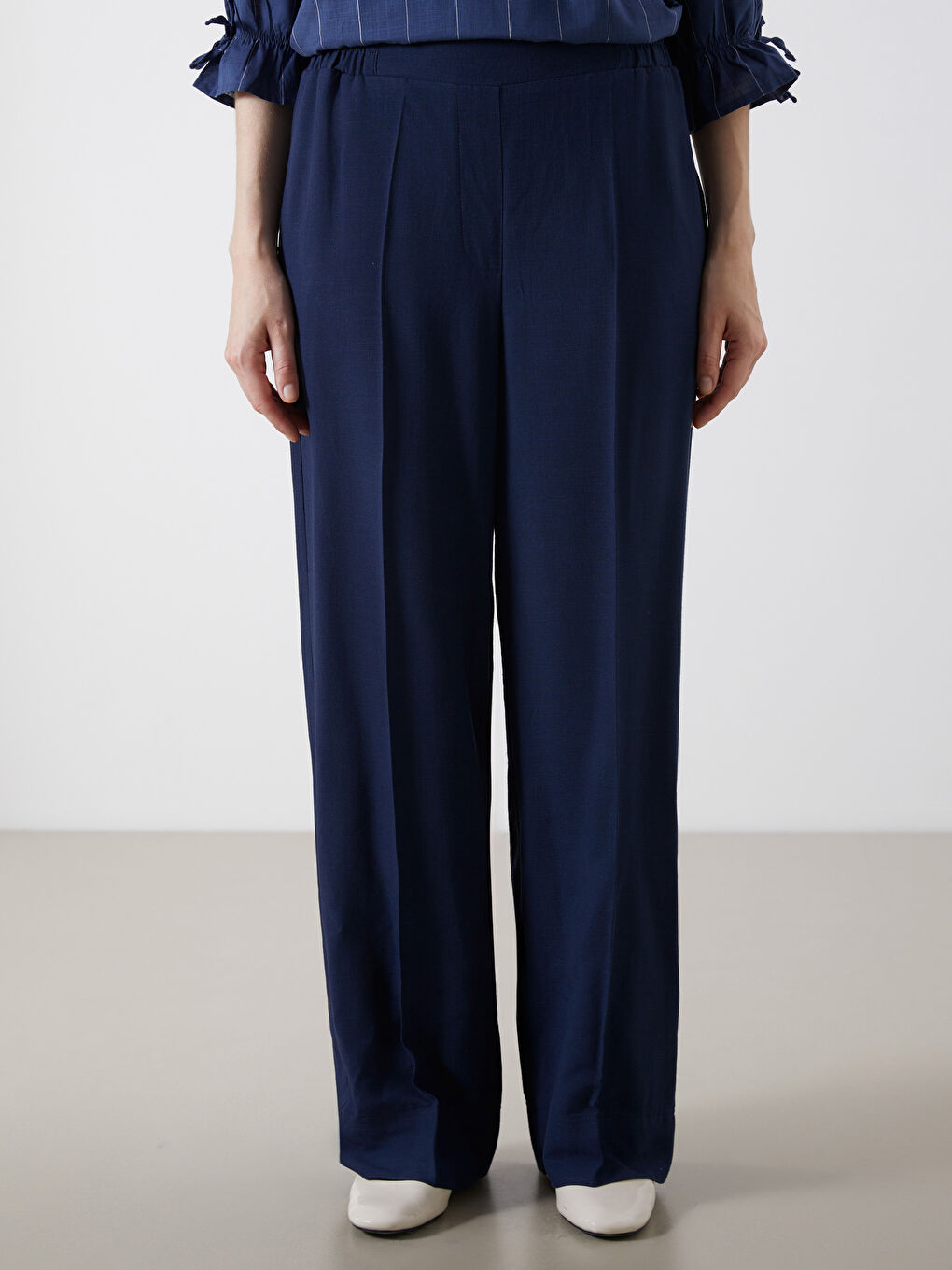 LCW Grace Women's Elastic Waist Linen Blend Trousers -S5ML25Z8-CTG