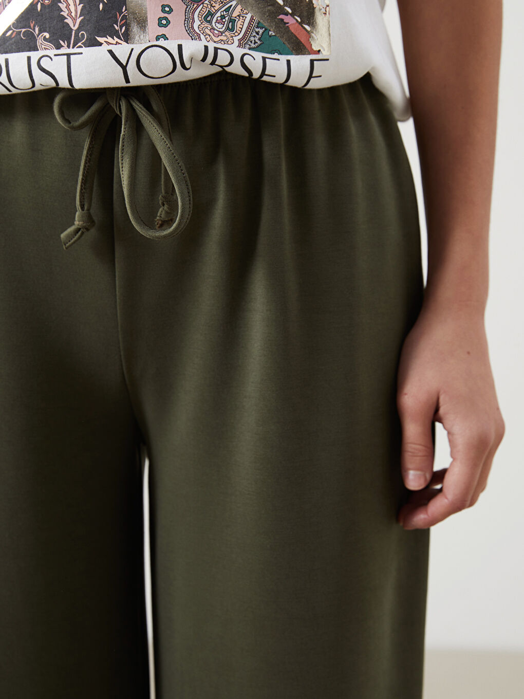 Gri Beli Lastikli Kadın Eşofman Altı-2