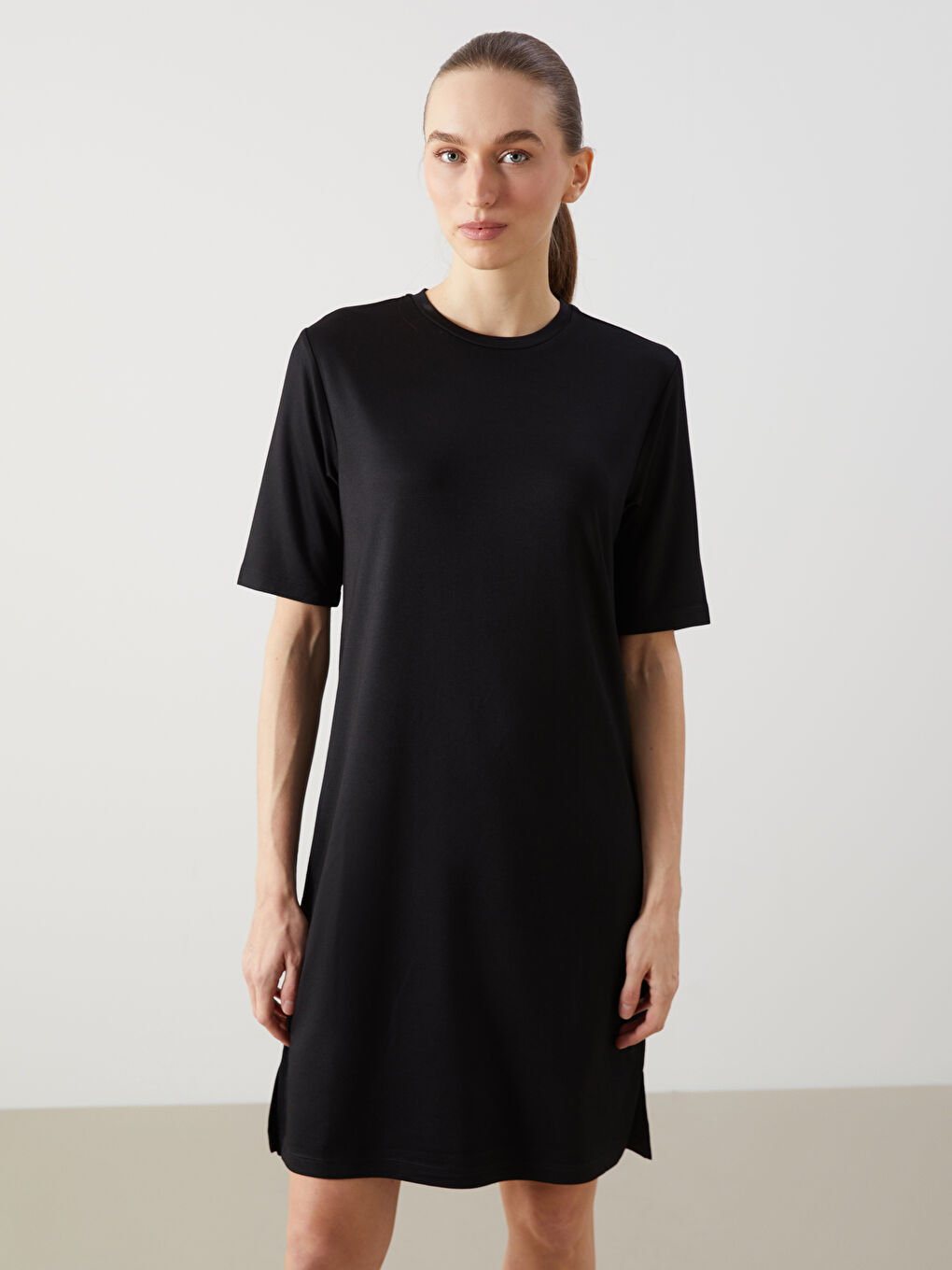 Siyah Bisiklet Yaka Kadın Elbise-1