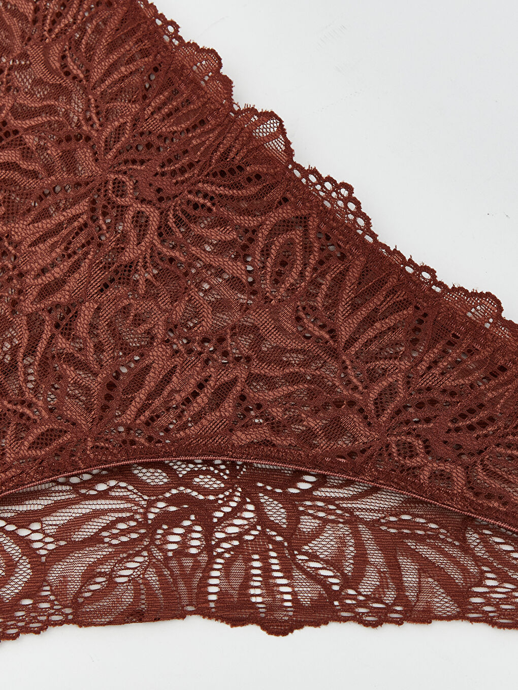 Lace Fantasy Bikini Panties -S5MN40Z8-F0R