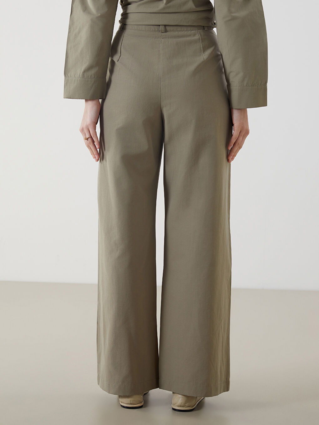 LCW Modest Haki Standart Fit Poplin Kadın Pantolon - 3