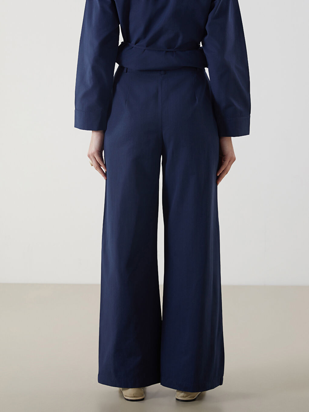 Lacivert Standart Fit Poplin Kadın Pantolon-3