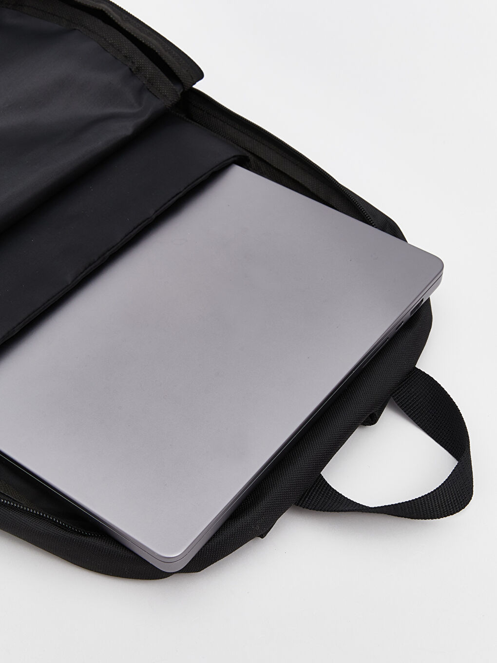LCW ECO Siyah Laptop Bölmeli Erkek Sırt Çantası - 2