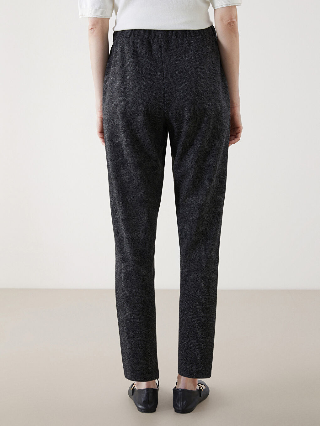 LCWAIKIKI Classic Elastic Waist Carrot Fit Women's Trousers -S5MO51Z8-MHS