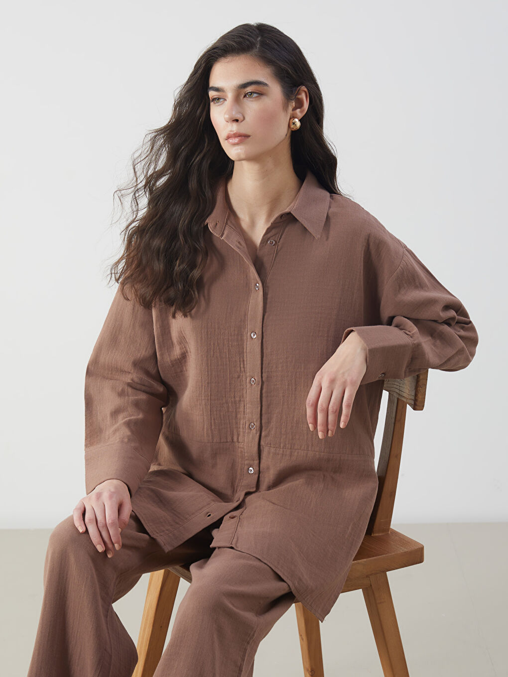 Kahverengi Oversize Müslin Kadın Gömlek Tunik