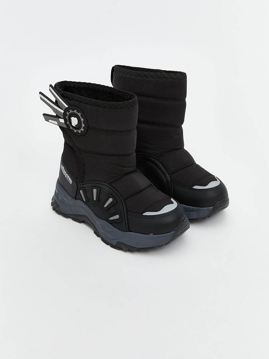 Siyah Cırt Cırtlı Erkek Çocuk Kar Botu